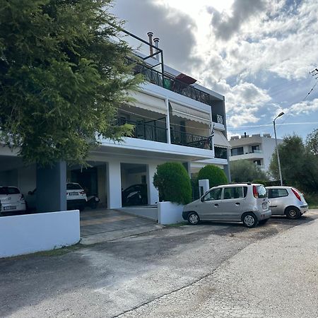 Δωματιο Με Ησυχία Και Θέα パトラ エクステリア 写真